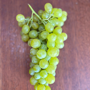 Organic Green Grapes (1kg)